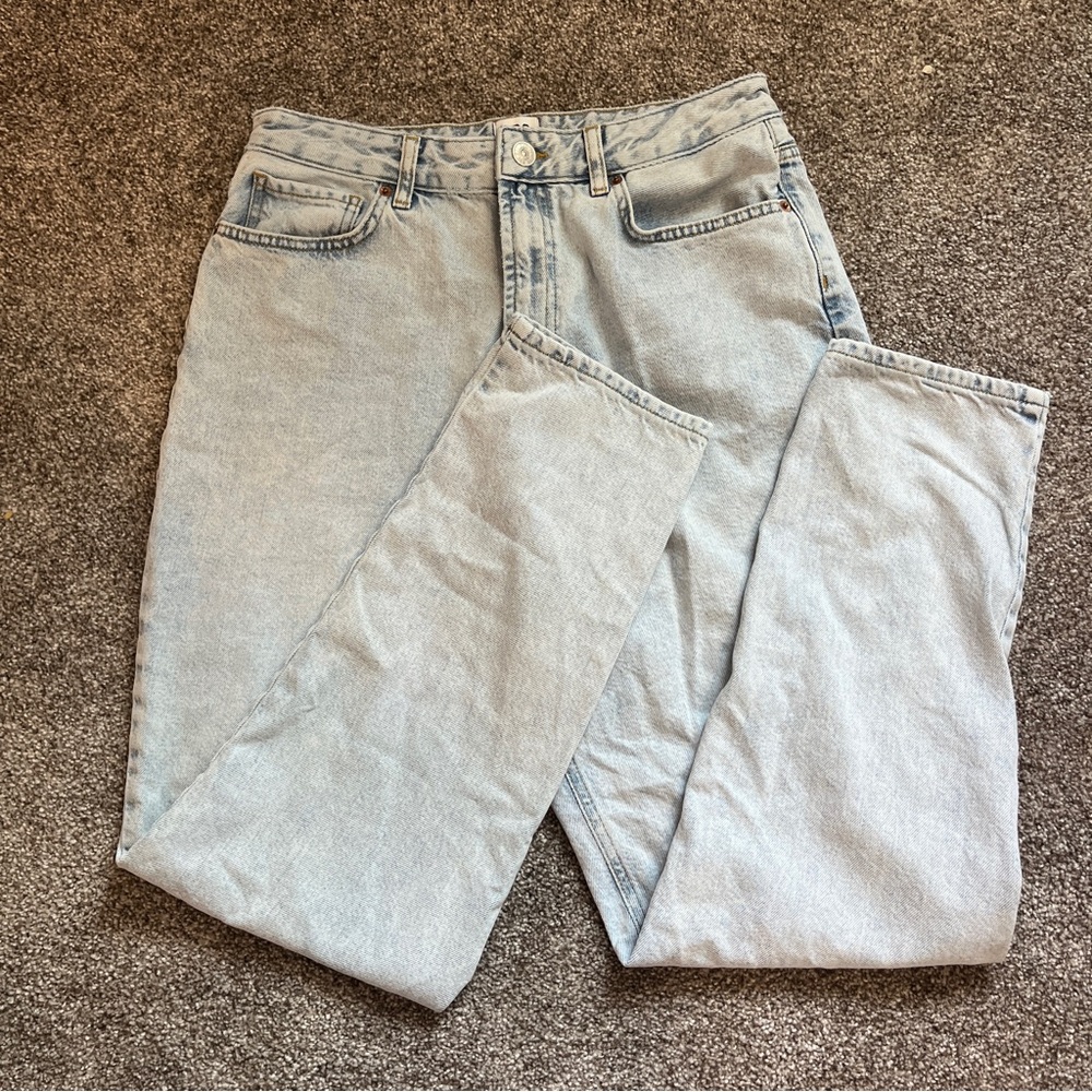 Urban Outfitters BGD Light Wash High Waisted Mom Jeans Size 31/12